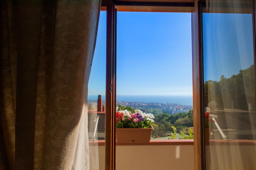 Villa Mareluna - Sea View And Garden Salerno Zewnętrze zdjęcie