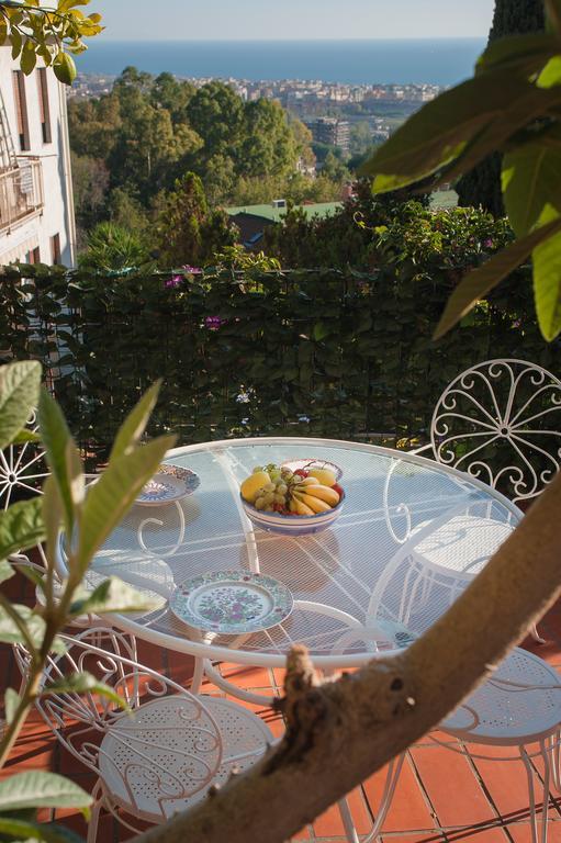 Villa Mareluna - Sea View And Garden Salerno Zewnętrze zdjęcie